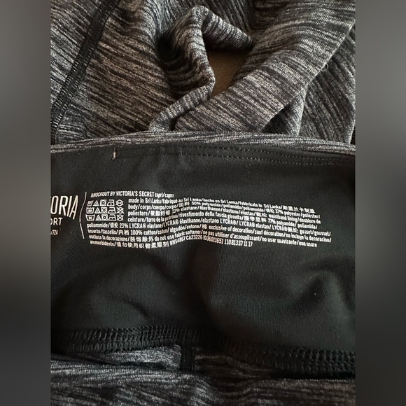 Victoria Sport Knockout Gray Heather High Rise Leggings Size M - Picture 6 of 6